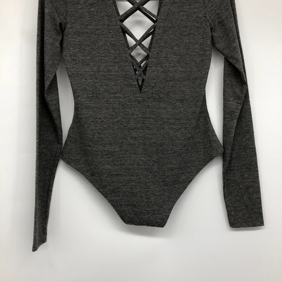 Chaser Grey Heathered Long Sleeve Criss Cross Body Suit size S - Picture 10 of 16